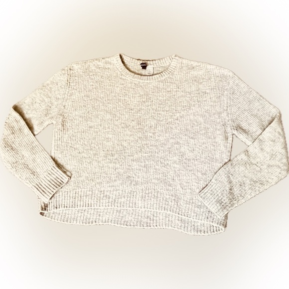 H&M "Divided" women's sweater size small. Light gray color. Preowned - Picture 1 of 4